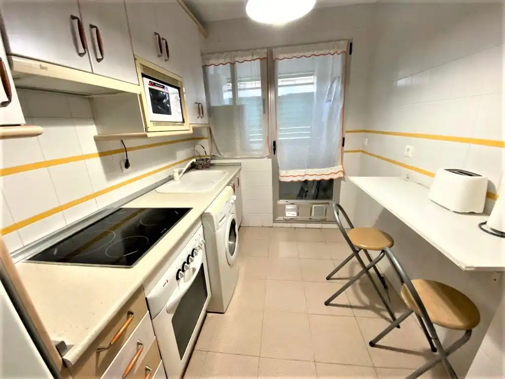 Cocina de Piso de alquiler en Cáceres con Amueblado