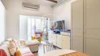 Exterior view of Flat for sale in  Barcelona Capital  with Air Conditioner, Heating and Terrace