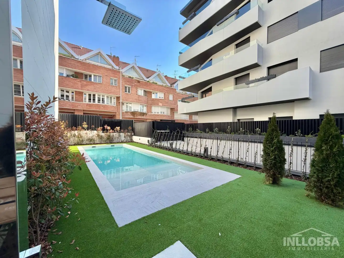 Piscina de Piso de alquiler en Manresa con Aire acondicionado, Calefacción y Jardín privado