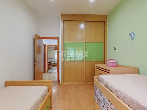House for sale in Rua Vendanova, imagen 32