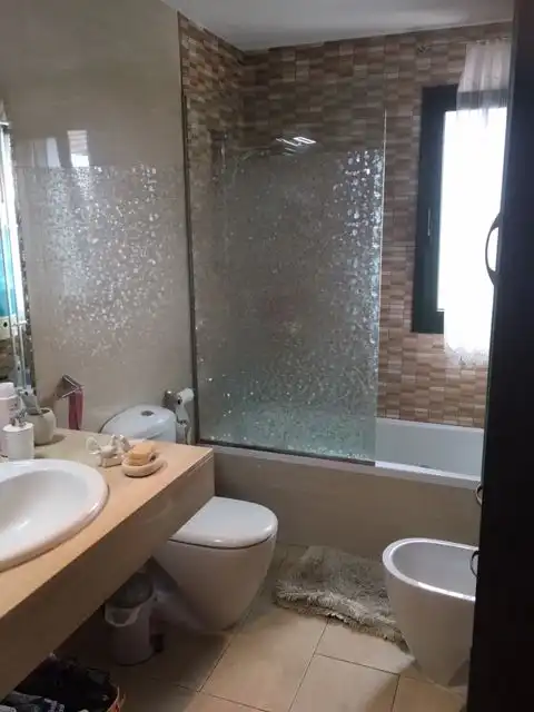 Baño de Casa o chalet en venta en Campllong con Calefacción, Jardín privado y Terraza