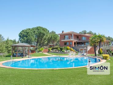 Villa con balcone in vendita a Sant Fruitós de Bages