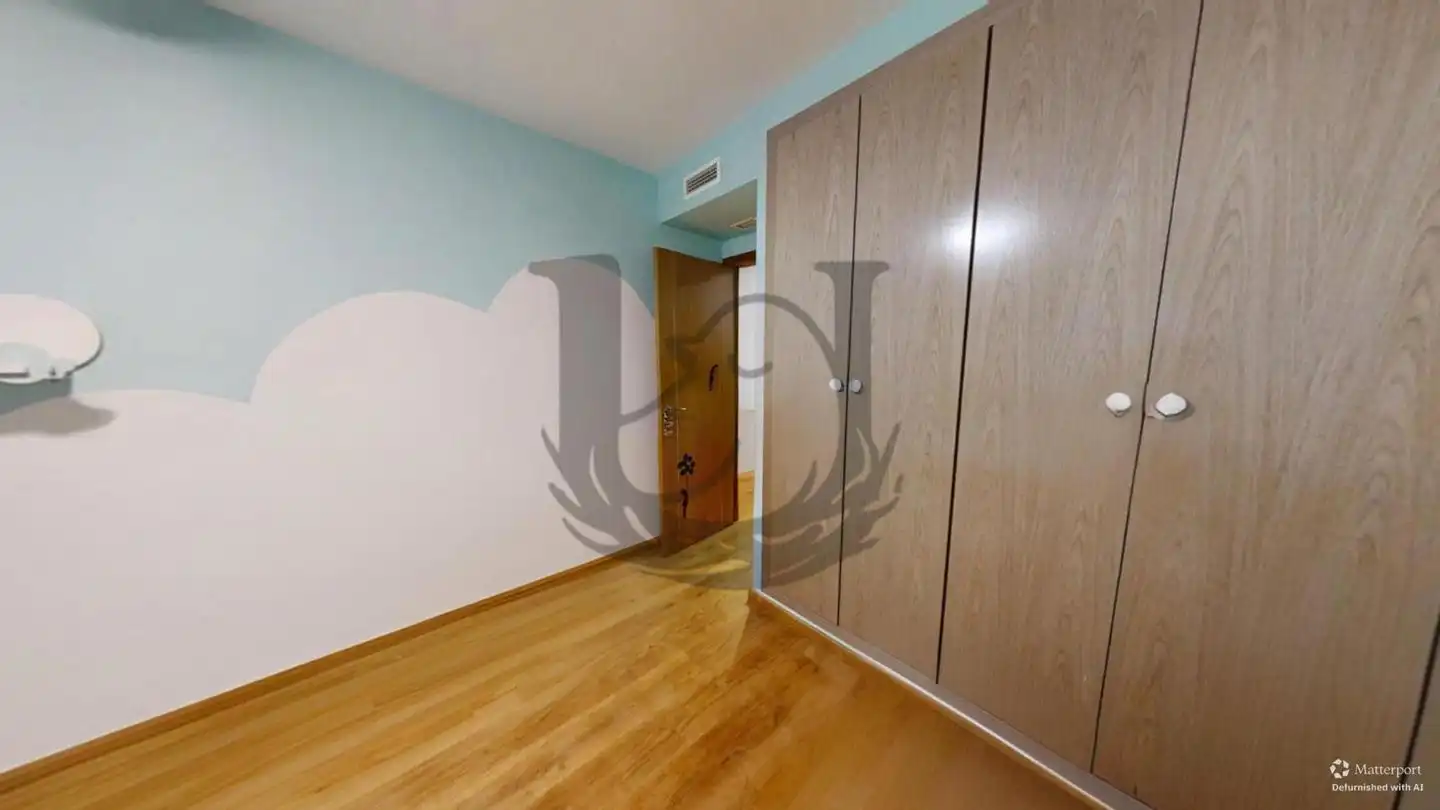 Bedroom of Attic for sale in Silla  with Air Conditioner, Heating and Terrace