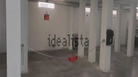 Foto 2 von Garage zur Miete in Calle Quilla, 32p, Zona Centro Comercial Torrequebrada, Benalmádena