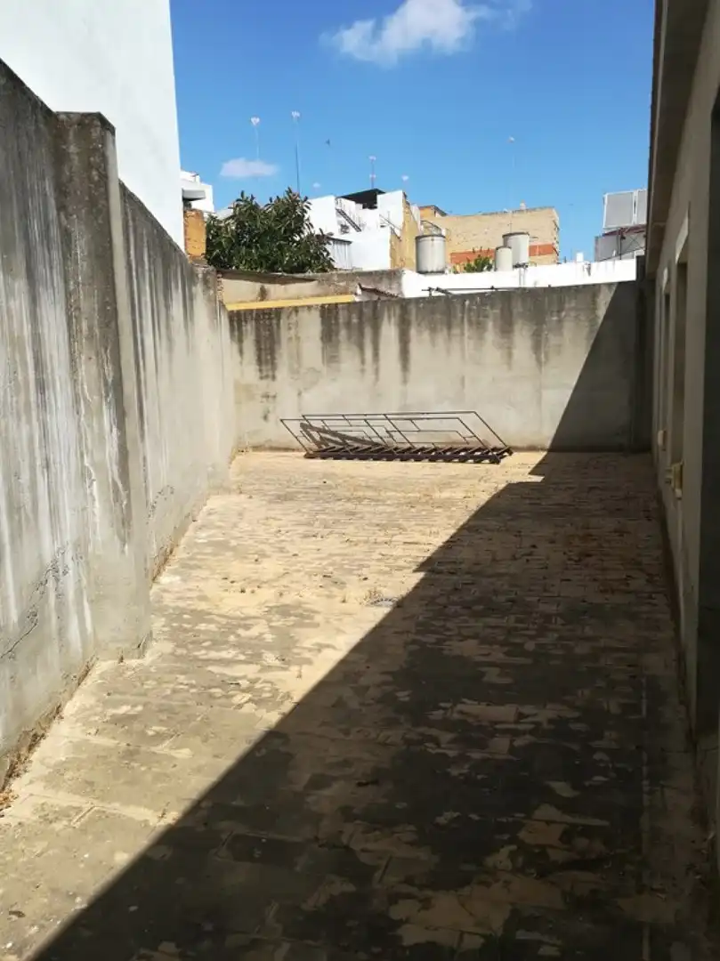 Vista exterior de Casa o chalet en venta en Alcalá de Guadaira con Terraza