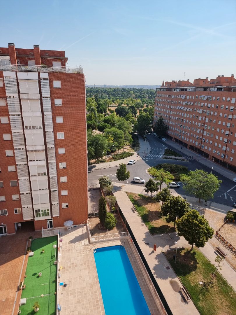 Vista exterior de Pis en venda en  Madrid Capital amb Aire condicionat, Calefacció i Traster
