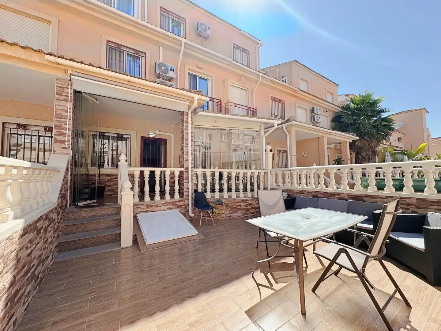 Terrassa de Casa adosada en venda en Orihuela amb Piscina, Moblat i Piscina comunitària