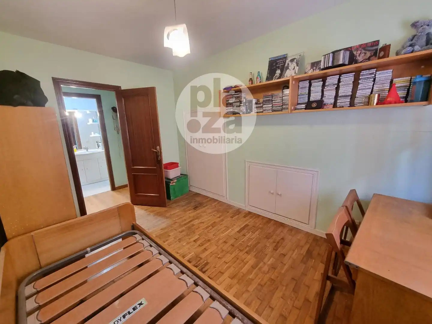 Piso en venta en San Mamés de Burgos con Calefacción y Trastero
