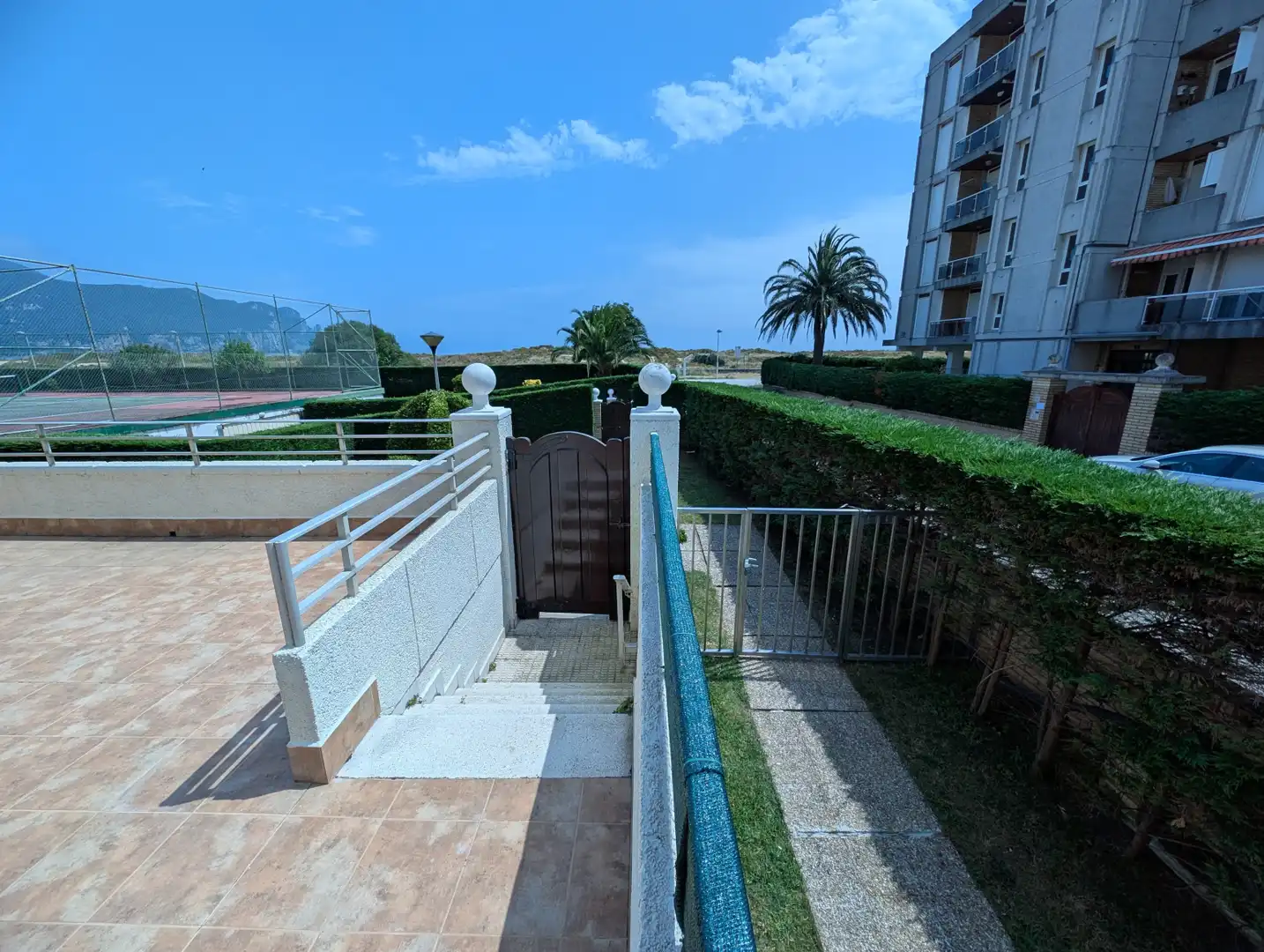 Flat for sale in Laredo - CALLE ENRIQUE MOWINCKEL- RCIA AMANECER, 84, Zona Playa