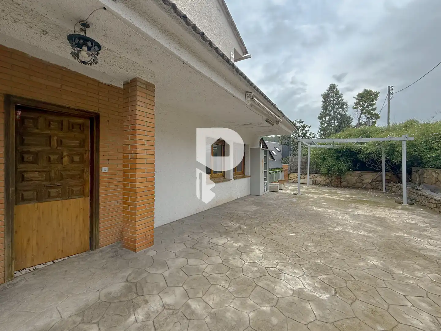 Casa amb terrassa en venda a Corbera de Llobregat, imagen 5
