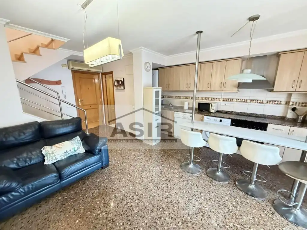 Living room of Study for sale in Alzira  with Air Conditioner