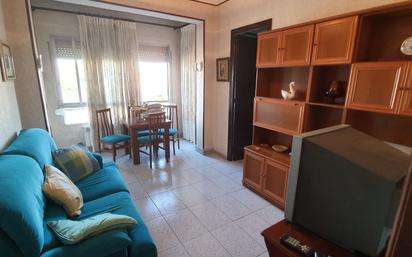 Living room of Flat for sale in  Lleida Capital  with Heating, Furnished and Balcony