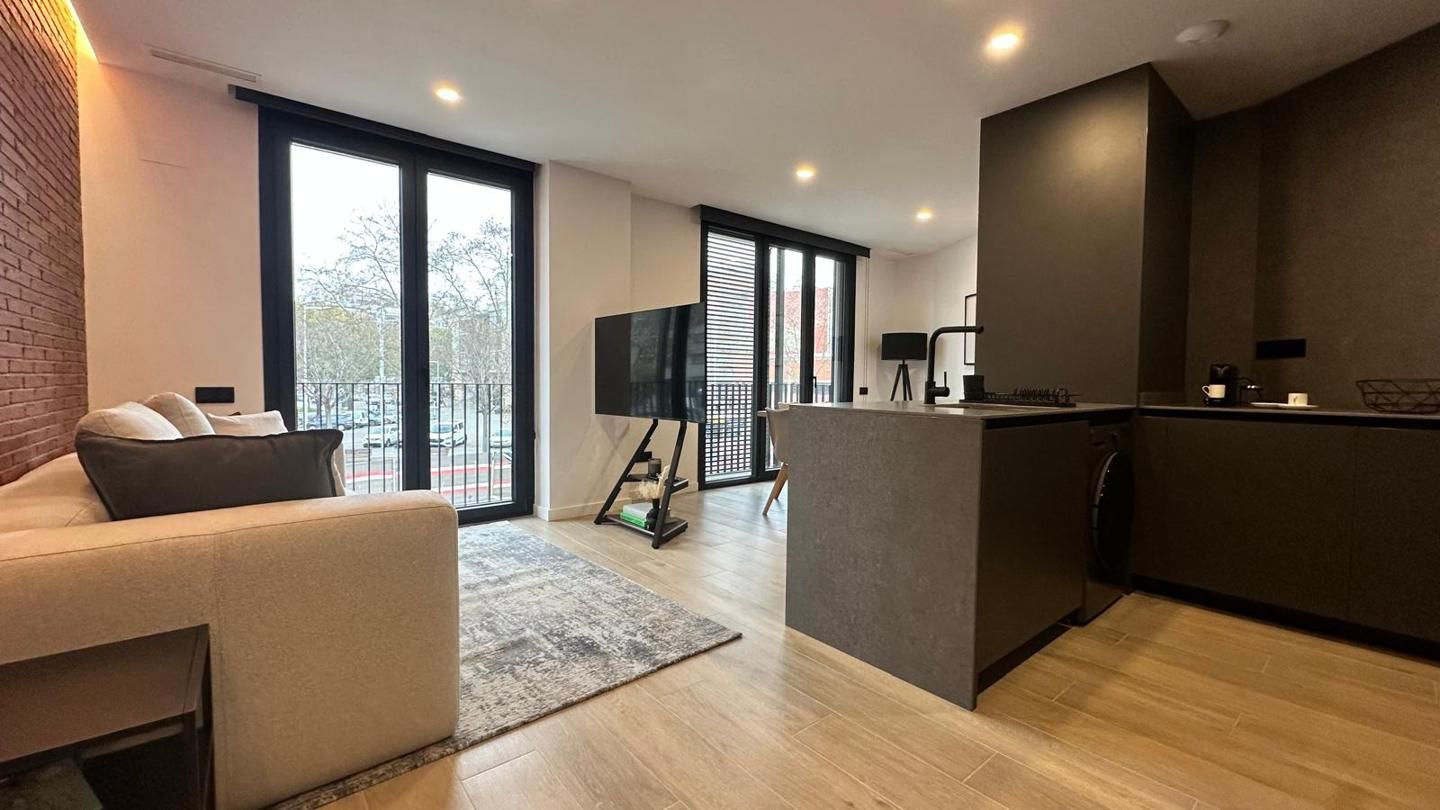 Living room of Flat to rent in  Barcelona Capital  with Air Conditioner, Heating and Parquet flooring