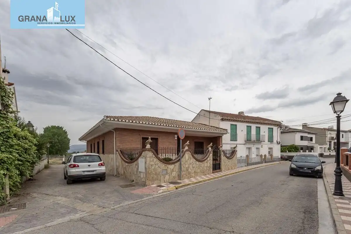 Chalet en venta en Calle de la Virgen del Rocío, imagen 43