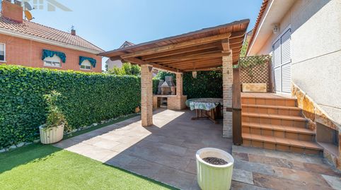 Chalet pareado en venta en Calle Salvador Dalí, imatge 2