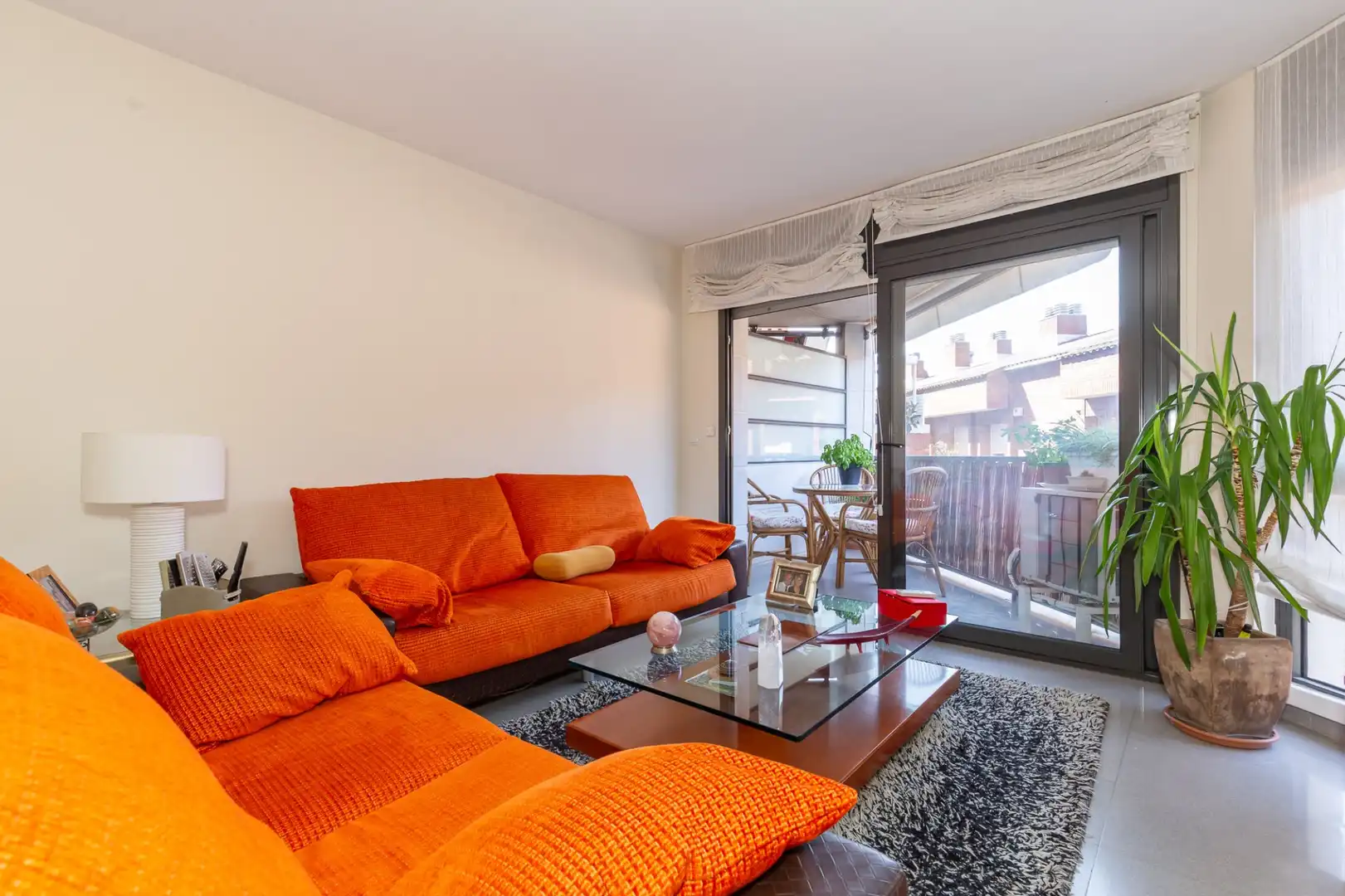 Sala de estar de Piso en venta en Sant Joan Despí con Aire acondicionado, Calefacción y Terraza