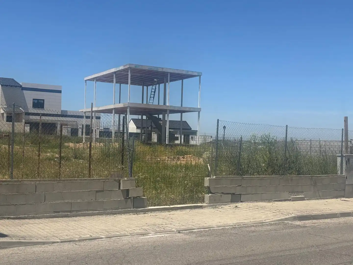 Residencial en venda a Los Robles