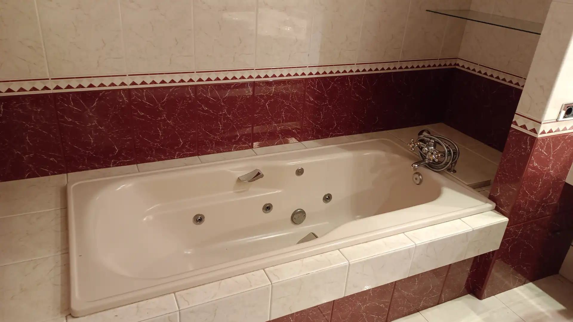 Badezimmer von Maisonette zum Verkauf in Vilalba mit Heizung und Möbliert