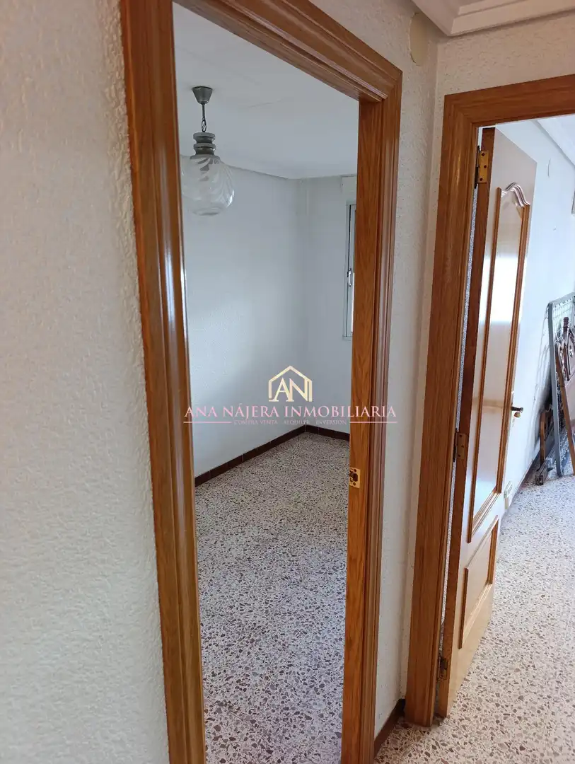 Flat for sale in Manises  with Air Conditioner