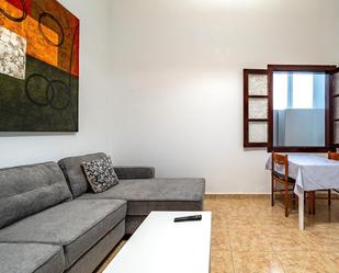 Sala d'estar de Apartament de lloguer en Las Palmas de Gran Canaria amb Terrassa