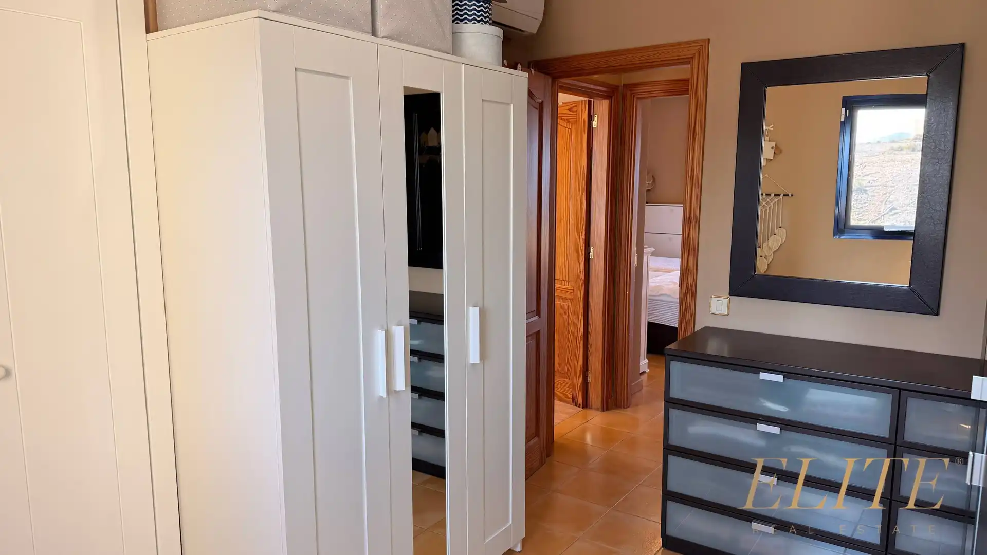 Bedroom of Detached homes for sale in San Bartolomé de Tirajana  with Air Conditioner, Heating and Private garden