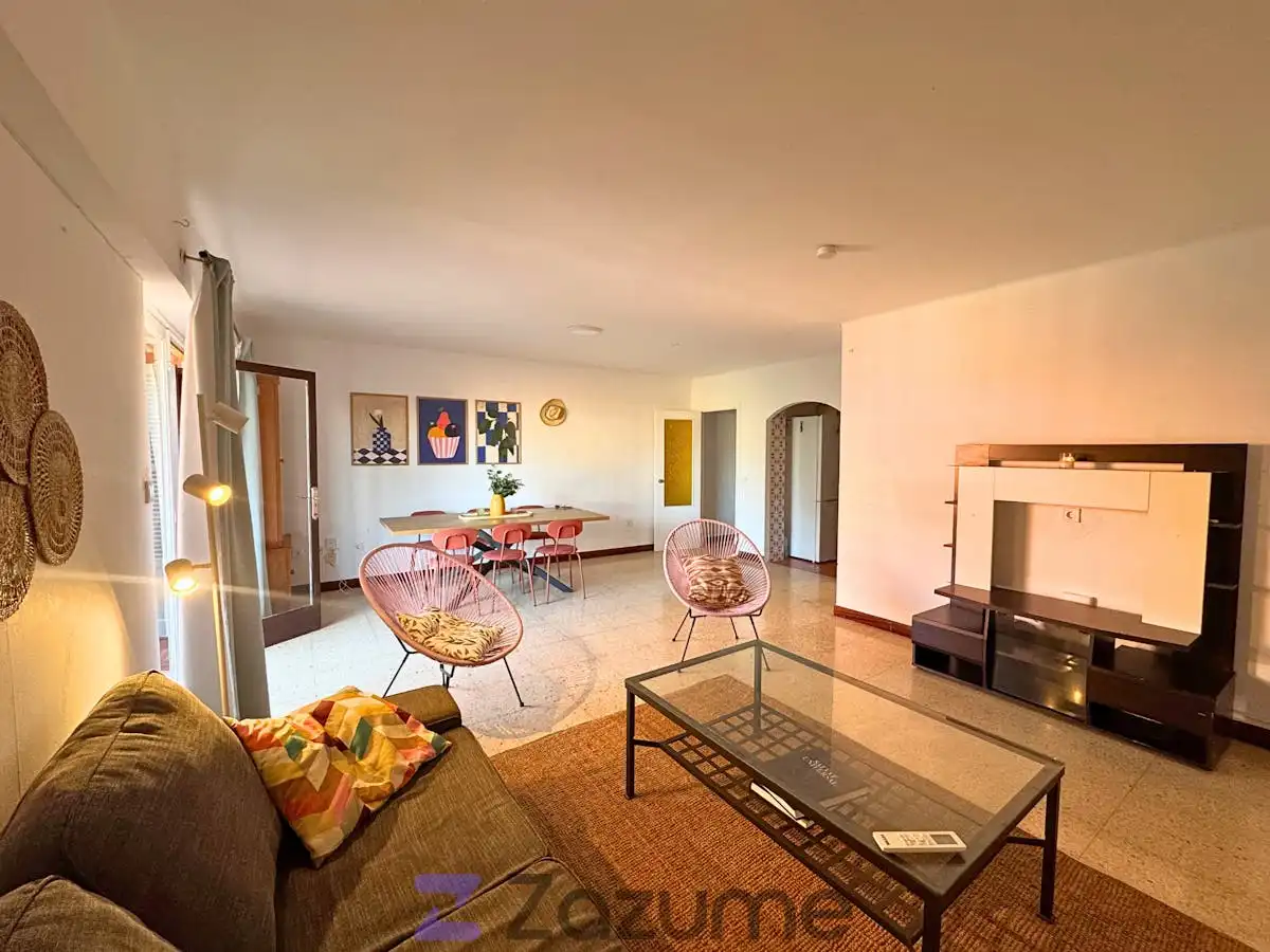 Sala de estar de Piso de alquiler en  Palma de Mallorca con Calefacción, Parquet y Amueblado