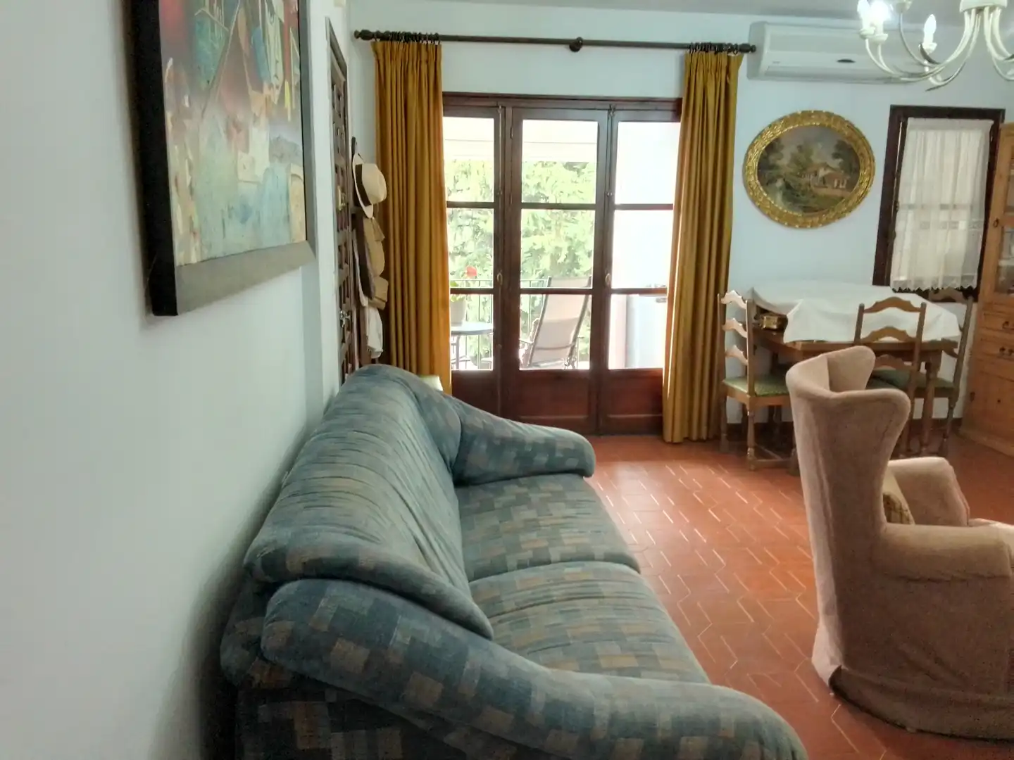 Sala d'estar de Apartament en venda en Grazalema amb Aire condicionat, Terrassa i Balcó