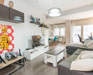 Living room of Flat to rent in  Madrid Capital  with Air Conditioner, Heating and Furnished