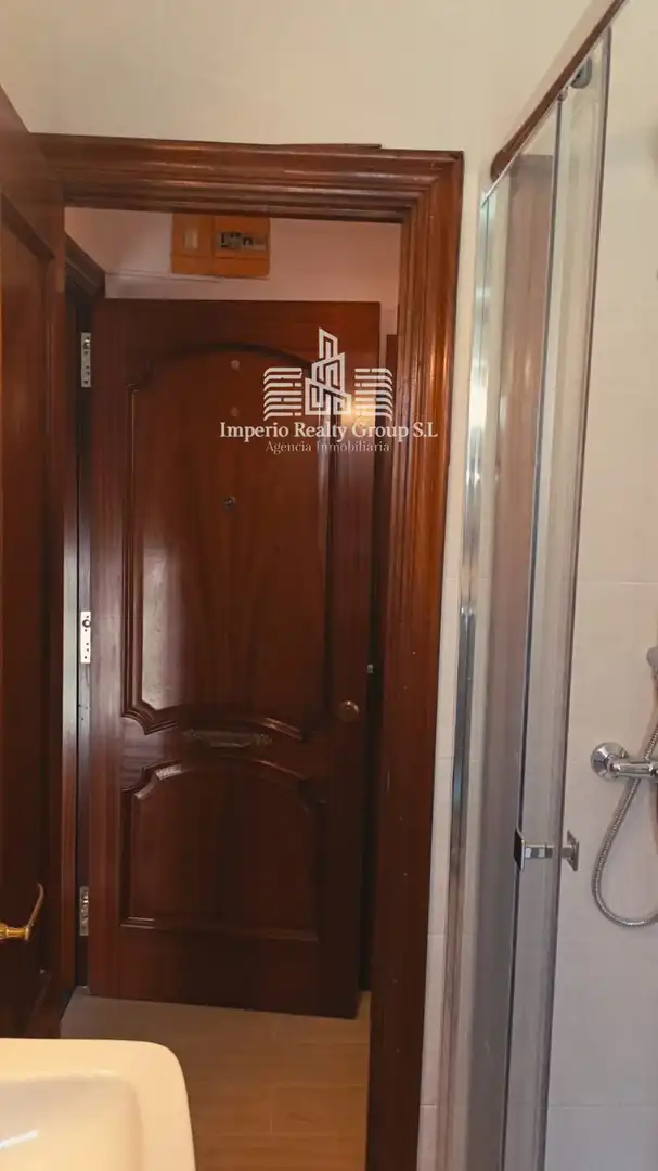 Piso de alquiler en N/A, Sama