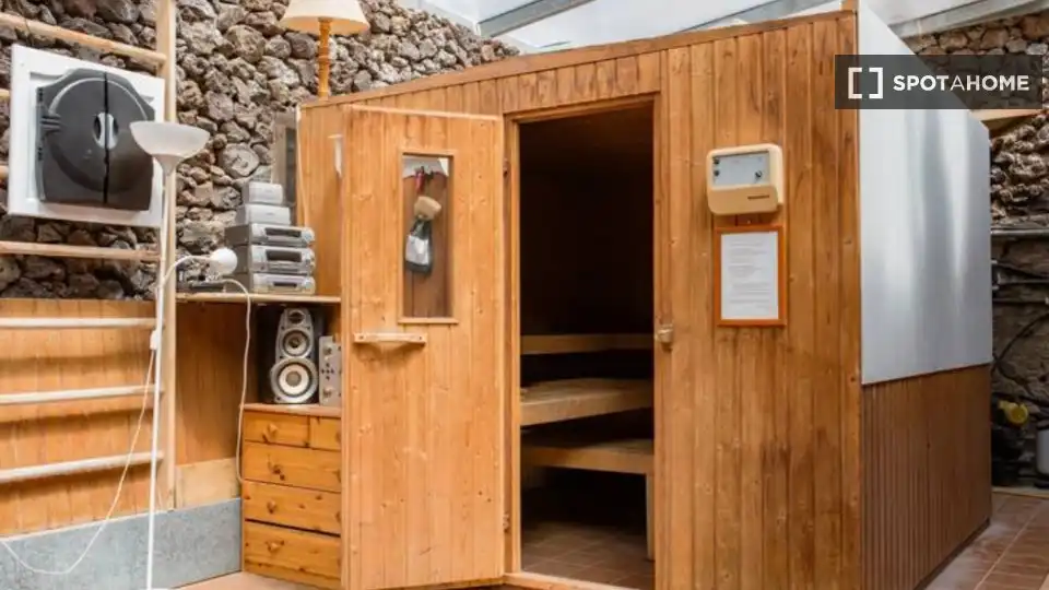 Room in Arona pueblo