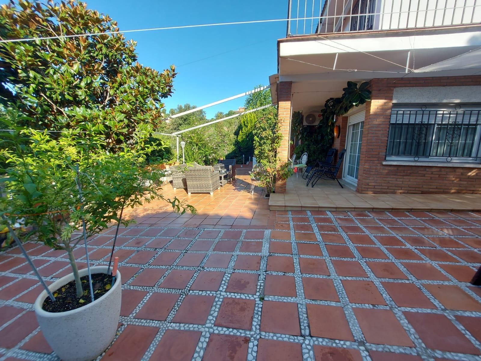 Casa o xalet en venda a Castellví de Rosanes