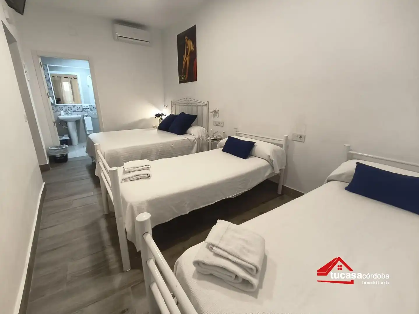 Schlafzimmer von Gebäude zum Verkauf in Córdoba