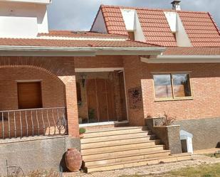 Exterior view of House or chalet for sale in  Teruel Capital  with Heating, Private garden and Terrace