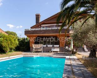 Exterior view of House or chalet for sale in Boadilla del Monte  with Air Conditioner, Heating and Private garden