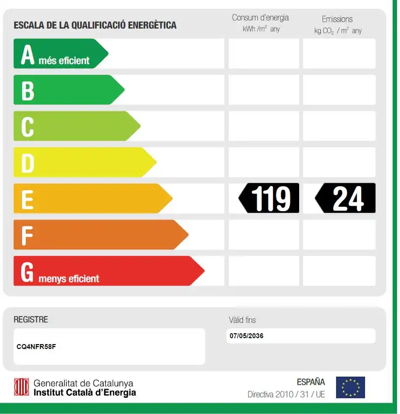 Vista exterior de Piso en venta en Barcelona con Aire acondicionado, Calefacción y Parquet