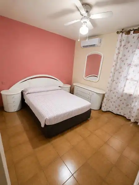 Habitación de Finca rústica en venta en Estepona con Aire acondicionado y Calefacción