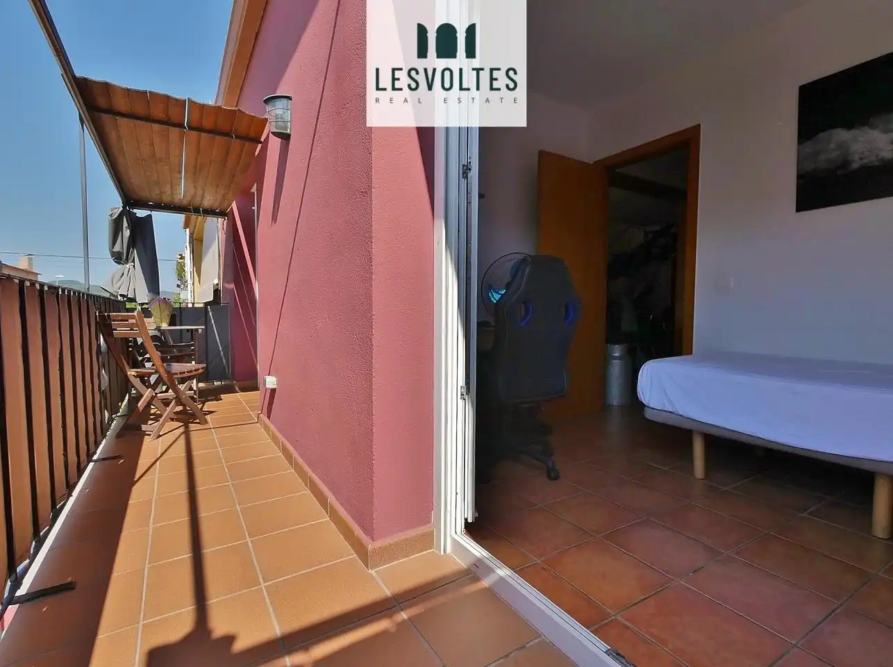 Piso en venta en Carrer de Bellcaire, La Punxa