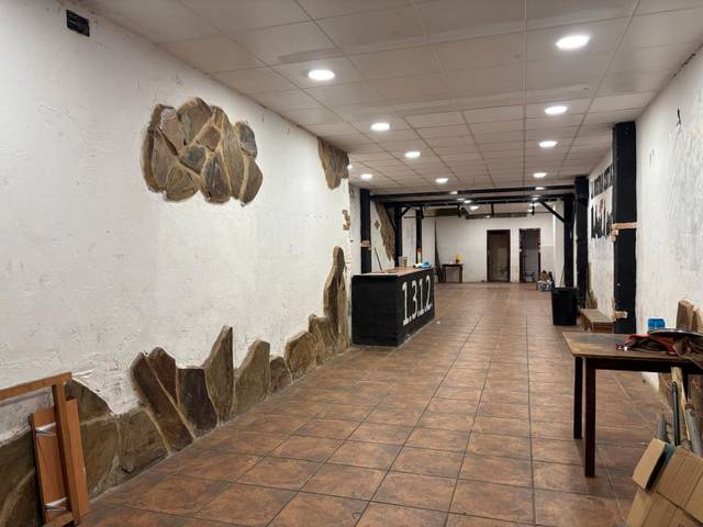 Local comercial en Venta en Carrer de l'Alcalde Tàrrega, 60 en Plaza Illes Columbretes