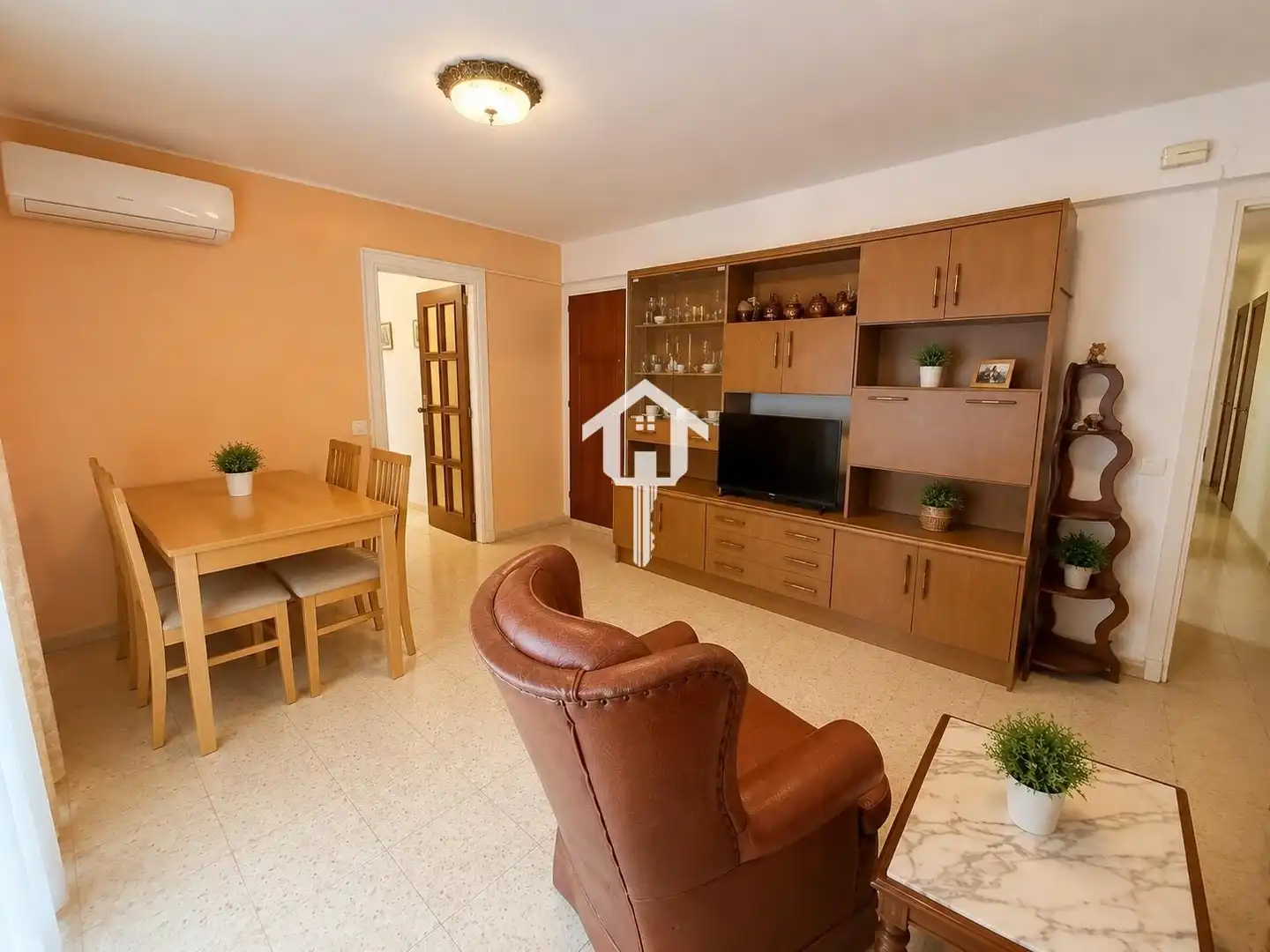 Sala d'estar de Pis en venda en Alicante / Alacant amb Aire condicionat i Balcó