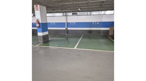 Foto 2 de Garatge en venda a Calle Quevedo, La Salut, Badalona