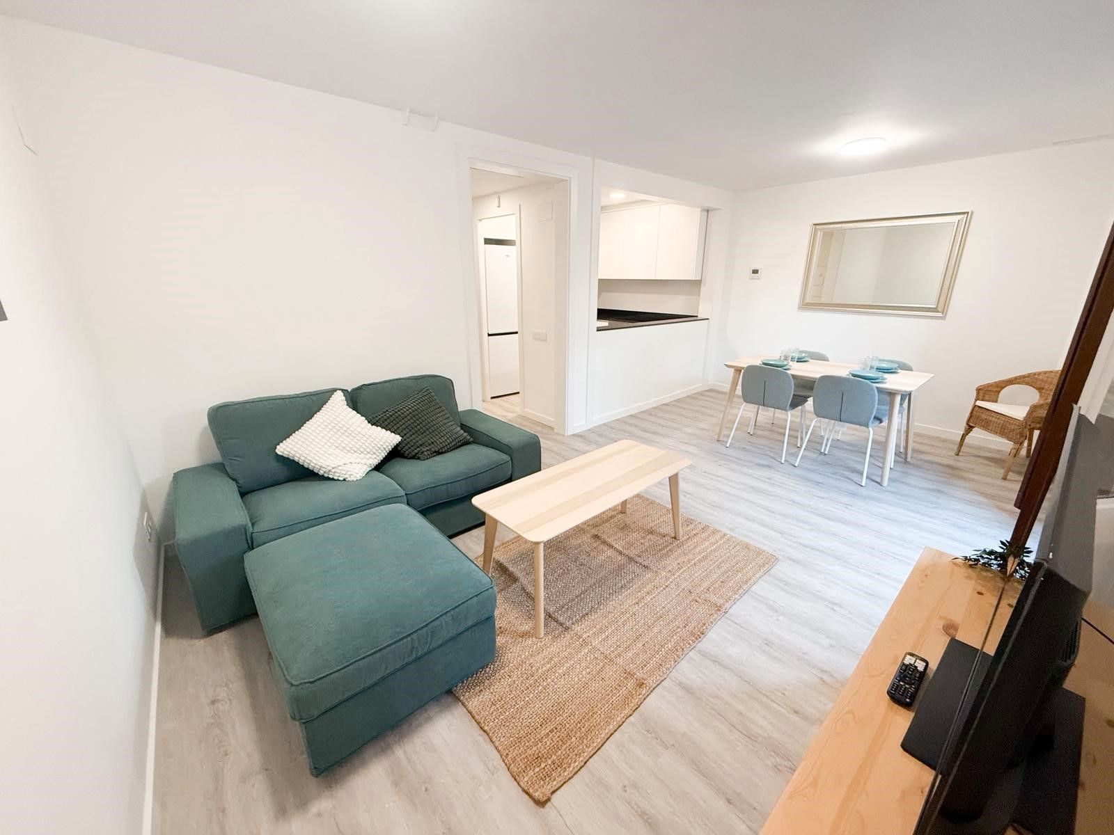 Flat to rent in Carrer de Casanova, Sant Antoni