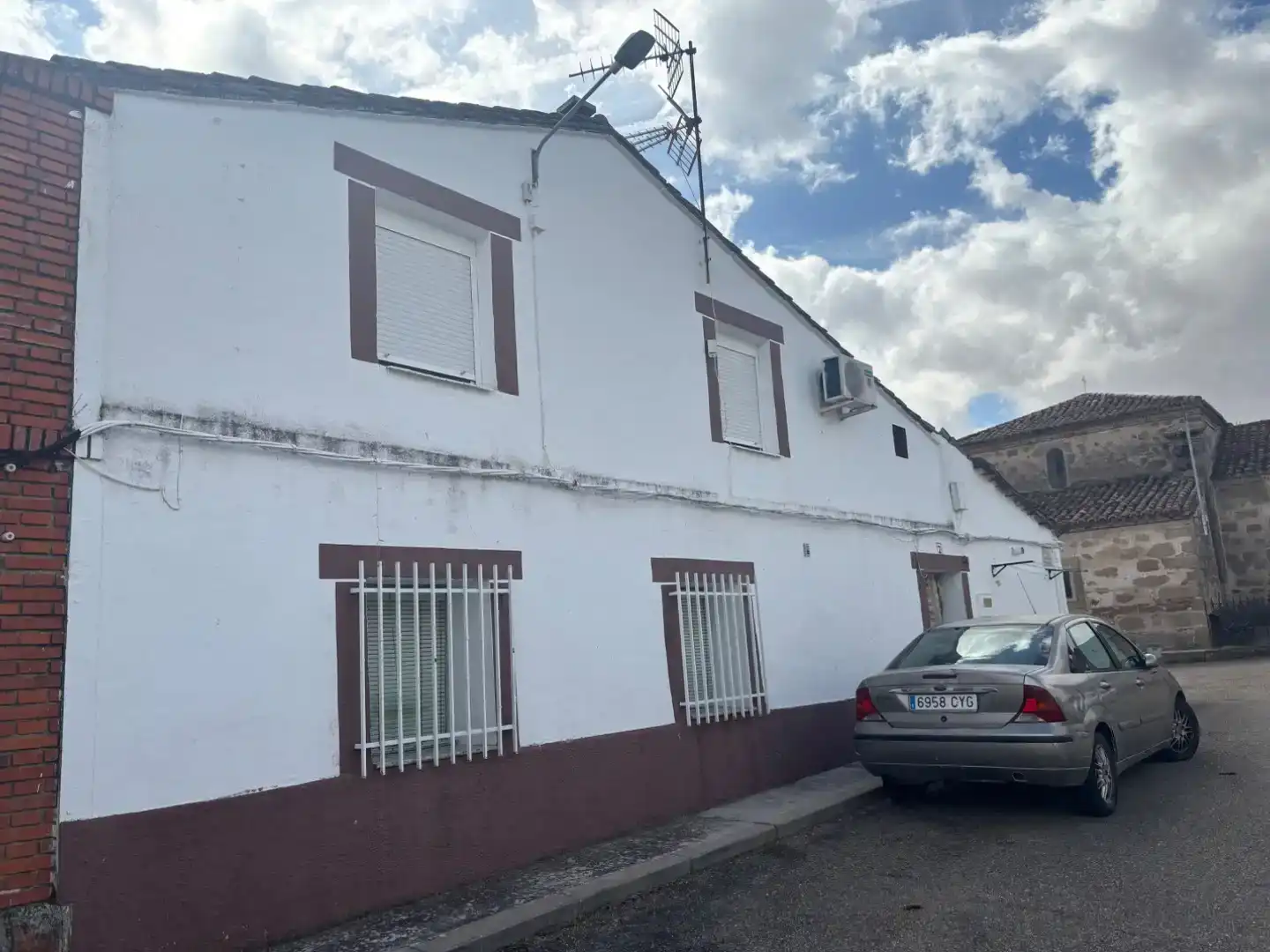 Exterior view of Flat for sale in Las Ventas de San Julián, Toledo