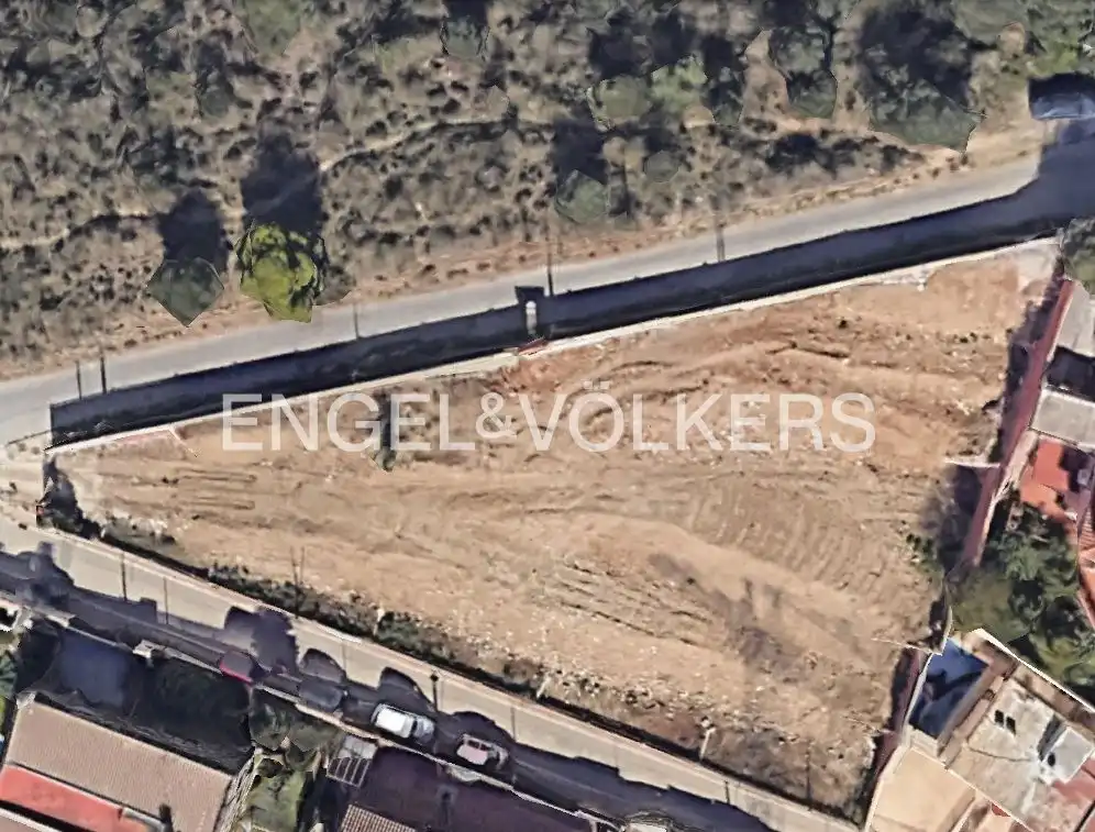 Terreny residencial en venda a La Miranda