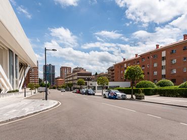 Wohnung zur Miete in Oviedo - CL POLICARPO HERRERO 15