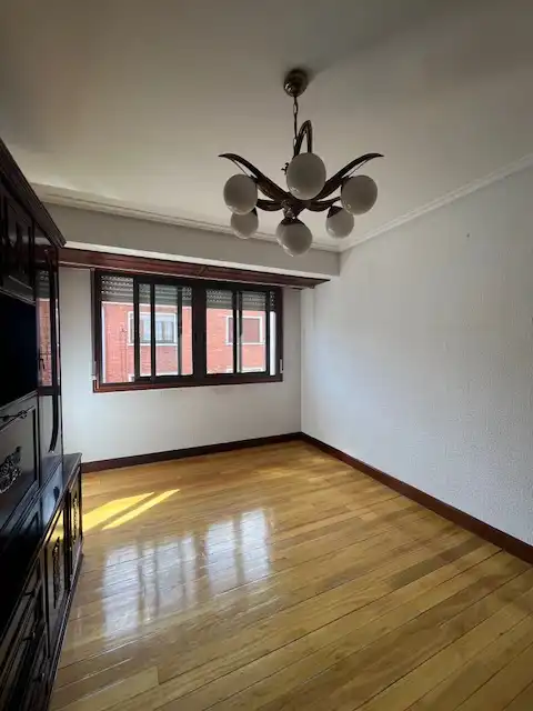 Habitación de Piso en venta en Santurtzi  con Balcón