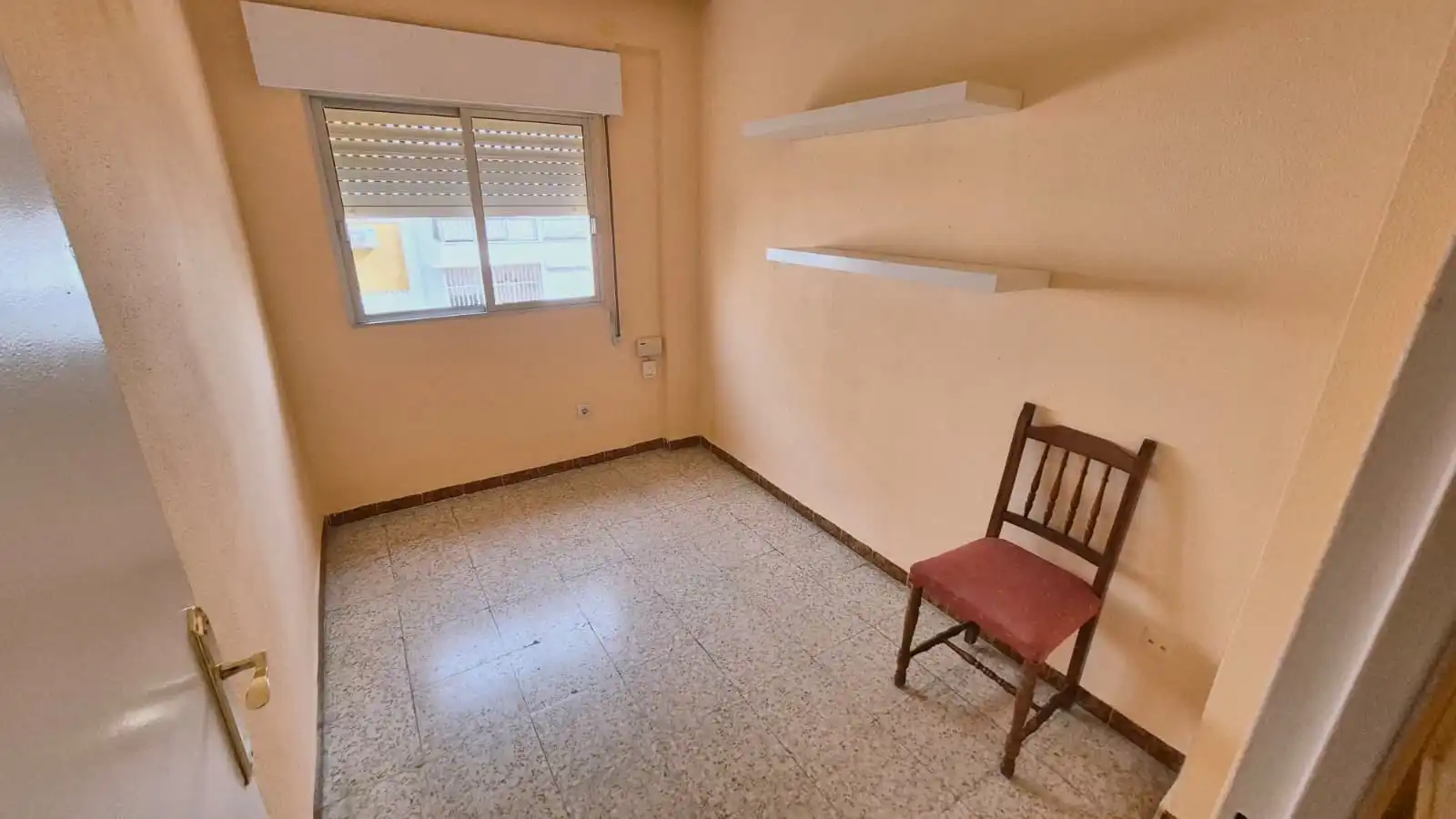 Bedroom of Flat for sale in Sevilla  with Terrace