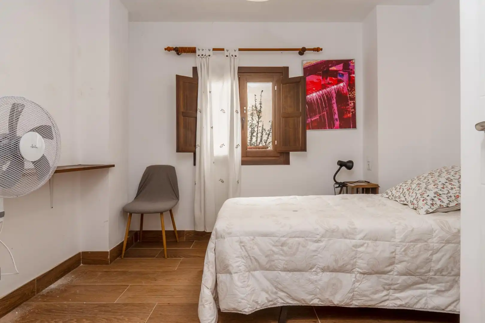 Bedroom of Houses for sale in Granada  with Air Conditioner, Terrace and Furnished