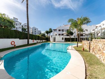 Pis amb piscina en venda a Benamara - Atalaya