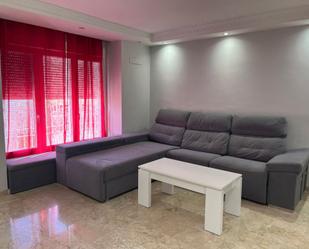 Living room of Single-family semi-detached for sale in Vélez-Málaga  with Air Conditioner, Private garden and Swimming Pool