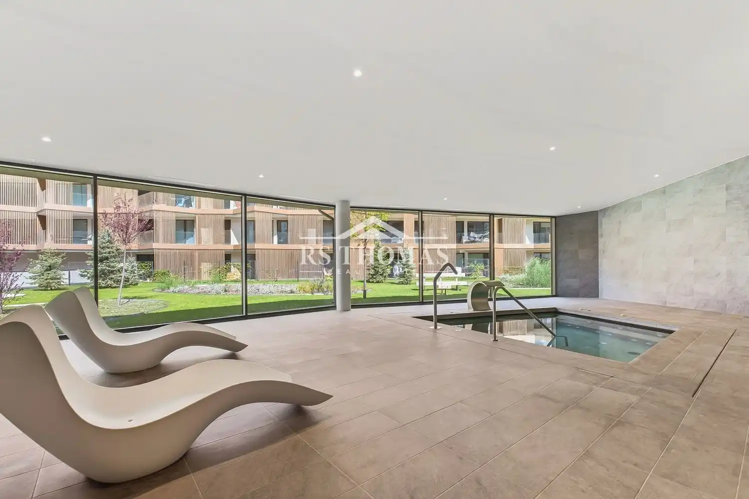 Piscina de Àtic en venda en Andorra la Vella amb Aire condicionat, Terrassa i Traster